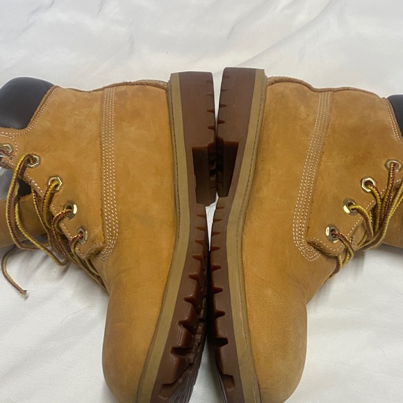 Timberland Kids Tan Leather Boots - Picture 7 of 16